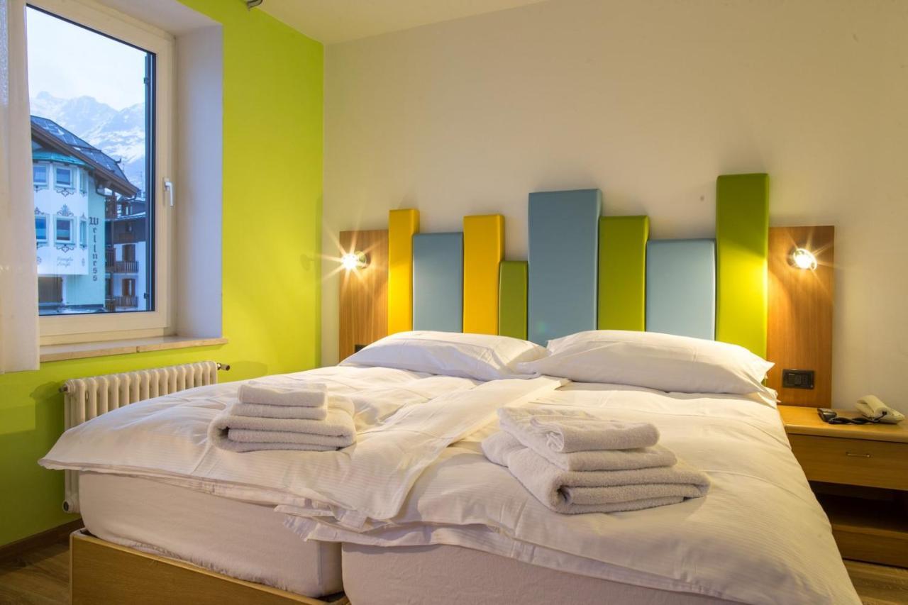 Alpencolor Hotel Tonale Passo del Tonale Bagian luar foto