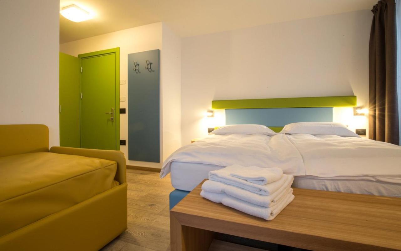 Alpencolor Hotel Tonale Passo del Tonale Bagian luar foto